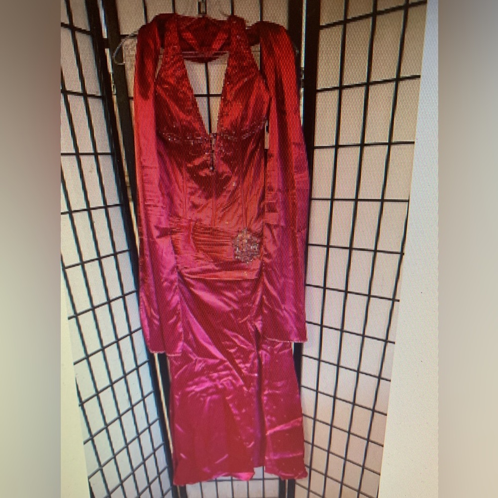 NWT May Queen Couture Long Pink Gown with Shawl Size 6